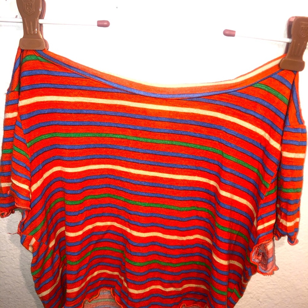 Red crop top very cute and trendy